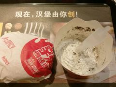 M12套餐&nbsp;買辣雞腿堡加麥旋風-麦当劳(静安寺店)