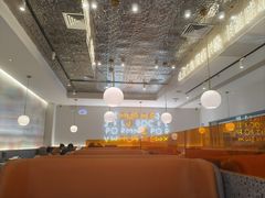 -黄记煌三汁焖锅(新佳丽江汉路店)