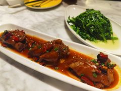 -渝信川菜 · 川味家常菜(财富购物中心店)