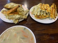 小街锅贴-小街锅贴(西工饭庄七分店)