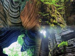 -梭布垭石林景区