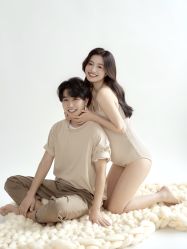 点击看大图 -专注孕妇照亲子照·纪田摄影