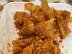 -新大咀港式茶餐厅(宝山万达店)