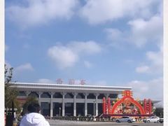 -岳阳东站
