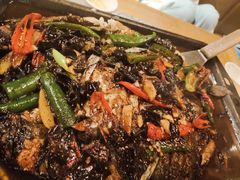 黑椒蚝油鲶鱼-江边城外烤全鱼(方庄时代购物中心店)