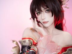-米游妙妙屋cosplay换装自拍摄影体验馆