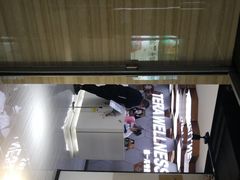 -一兆韦德健身(张杨路店)
