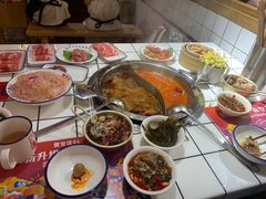 -贤合庄卤味火锅(安吉万达店)