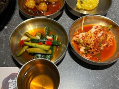 -草家酱蟹炭火烤肉店(珲春南路二店)