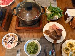 -三亚艾迪逊酒店·海滩烧烤 BARBACOA·现场乐队·浪漫晚餐·烧烤海鲜