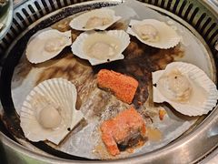 -金滏山·烤肉海鲜火锅自助(襄阳万达店)