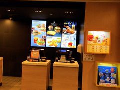 -麦当劳(石坝服务区店)