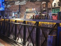 -麦凯伦烧烤·精酿超级工厂店(金桥总店)