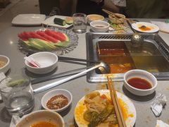 -海底捞火锅(新松江路店)