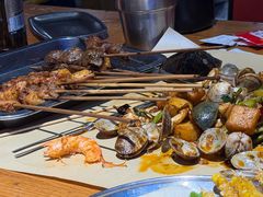 -马路牙子烧烤音乐酒馆(望京店)
