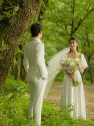 -青禾蒙娜丽莎婚纱摄影(武汉总店)