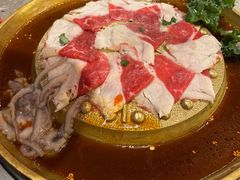 -牛牛章·章鱼水煎肉(光谷世界城店)