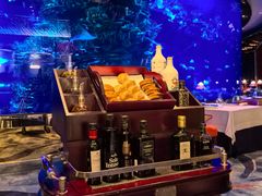 -迪拜帆船酒店海底餐厅