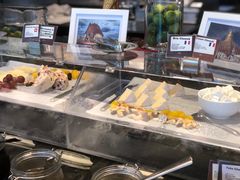 -圣丰索菲特·2 On 988 Café 自助餐厅