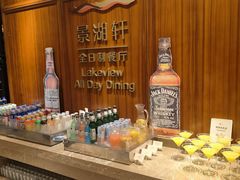 -南湖名都·景湖轩全日制餐厅·海鲜自助·东南亚风味·临湖而食