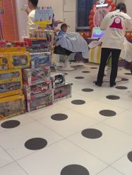 -Oh my head儿童理发(绿地·新田360店)