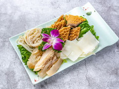 -吴记老锅底麻辣火锅(福州路店)