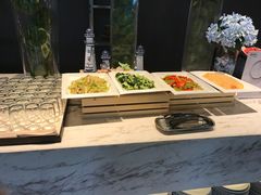 自助取餐区-筠咖啡西餐厅(上海国展宝龙丽筠酒店)