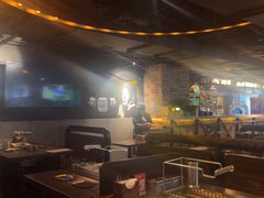 -麦凯伦烧烤·精酿超级工厂店(金桥总店)