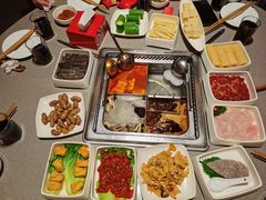-海底捞火锅(旭辉MALL店)