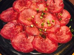 香葱牛舌薄片烧-黑牛の店·和牛烧肉(大悦城店)