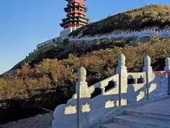-定都峰