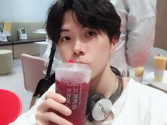 -奈雪的茶(湖滨银泰in77C区PRO店)