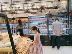 面包甜点陈列柜-多喜来(钰龙天下店)