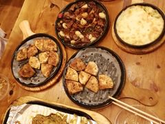 -老东镇啤酒屋海鲜加工·蒸汽海鲜·海鲜烧烤(台东店)