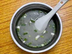 -灵山卢梅燕粉店