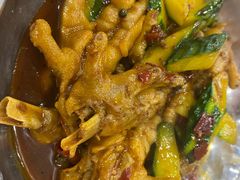 -江城燕子大排档(江汉路步行街店)