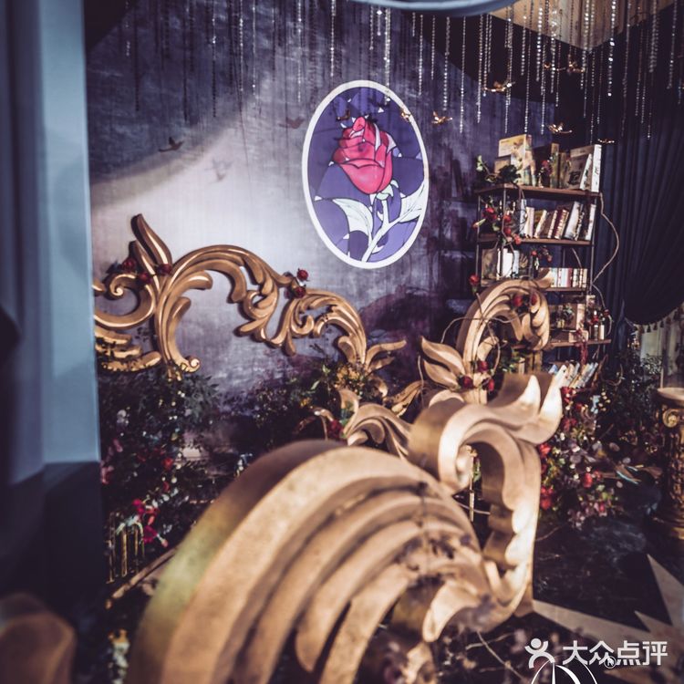 Onewedding婚礼策划丨美女与野兽