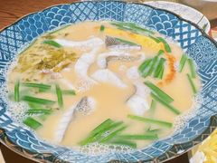 -荣家黄鱼面(前滩太古里店)