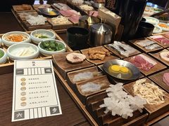 -银米·云南传统过桥米线(双廊黑金冠店)