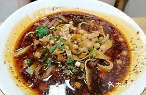 Braised Tofu Skin Noodles