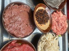 -正南齊北重庆老火锅(光华村直营店)