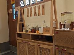 -煲仔皇腊味煲仔饭(经四万达店)