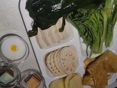 -安安火锅(上美广场店)
