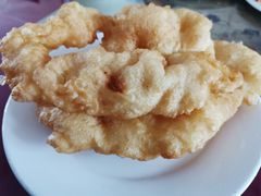 油饼-北京龙庆四季香农家饭庄·灶台鱼·碳烤虹鳟鱼(龙庆峡店)