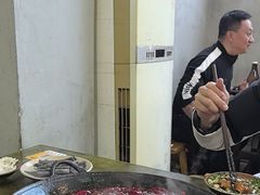 -黄潇洒老火锅(九眼桥宏济巷店)