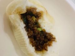 李与白酱肉包-李与白包子铺(桐梓林店)