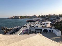 -北戴河碧螺塔海上酒吧公园