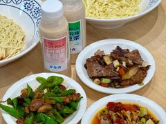 -李与白包子铺(桐梓林店)
