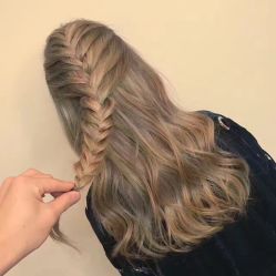 灰棕色-i Style潮牌美发沙龙