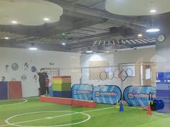 -侎宝运动成长中心(嘉定大融城店)